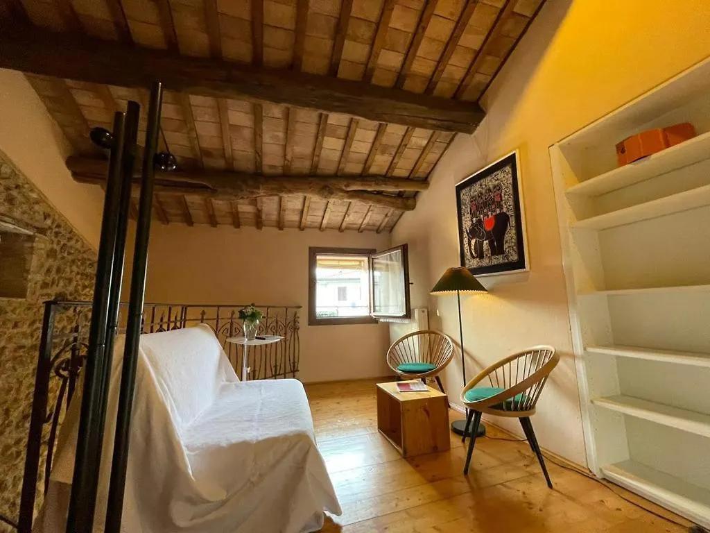 La Casa Di Laura Lägenhet Castelcucco