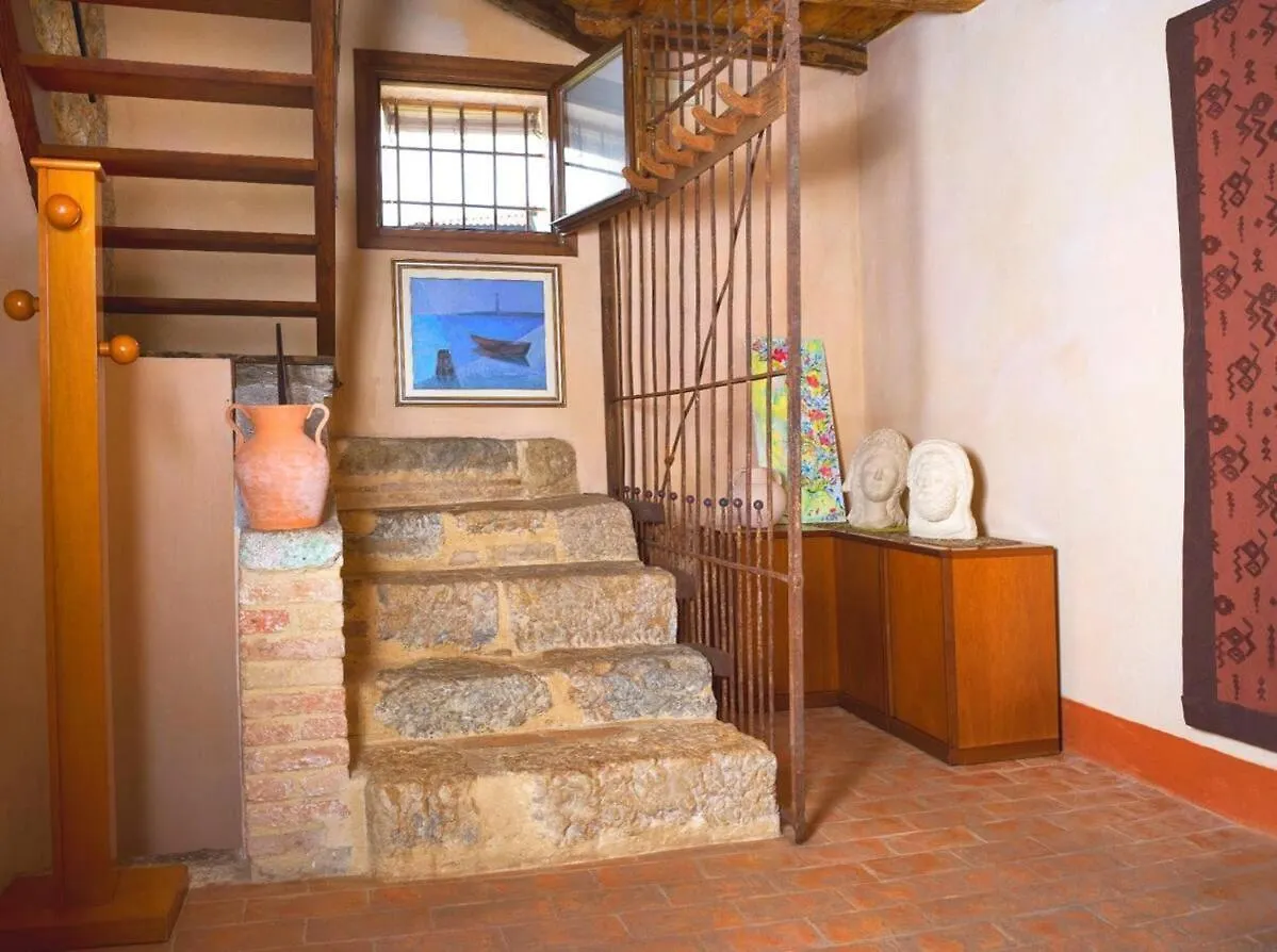 La Casa Di Laura Lägenhet Castelcucco Italien